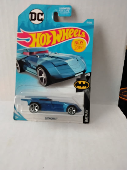 Hot Wheels 2019 2/5 Batmobile