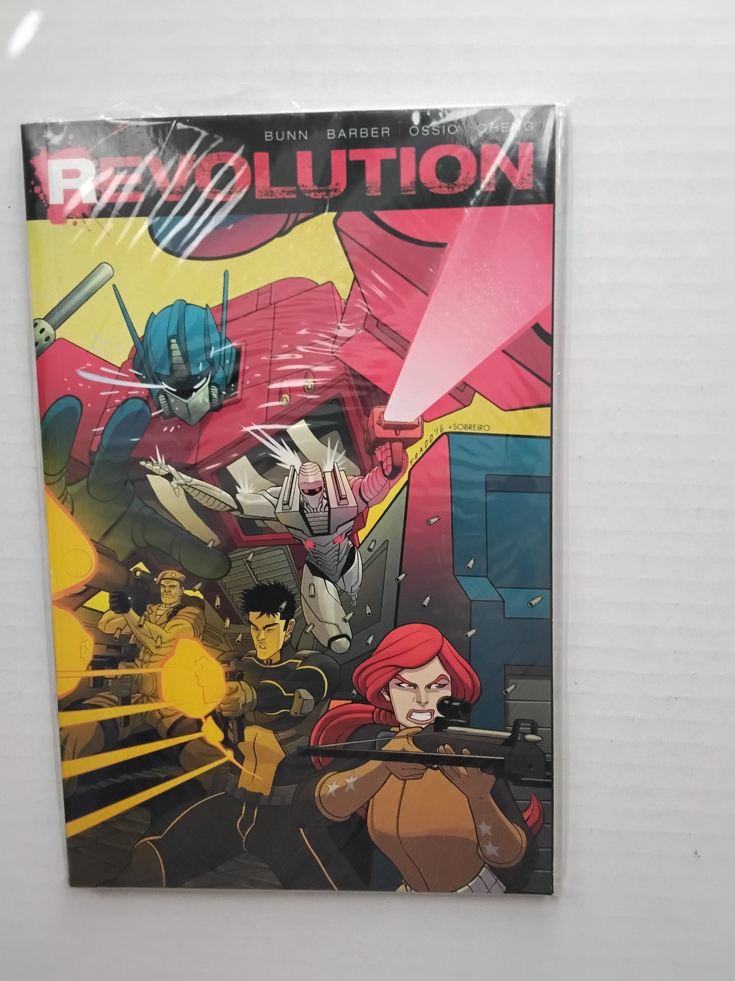 Revolution Transformers Gi.Joe tpb